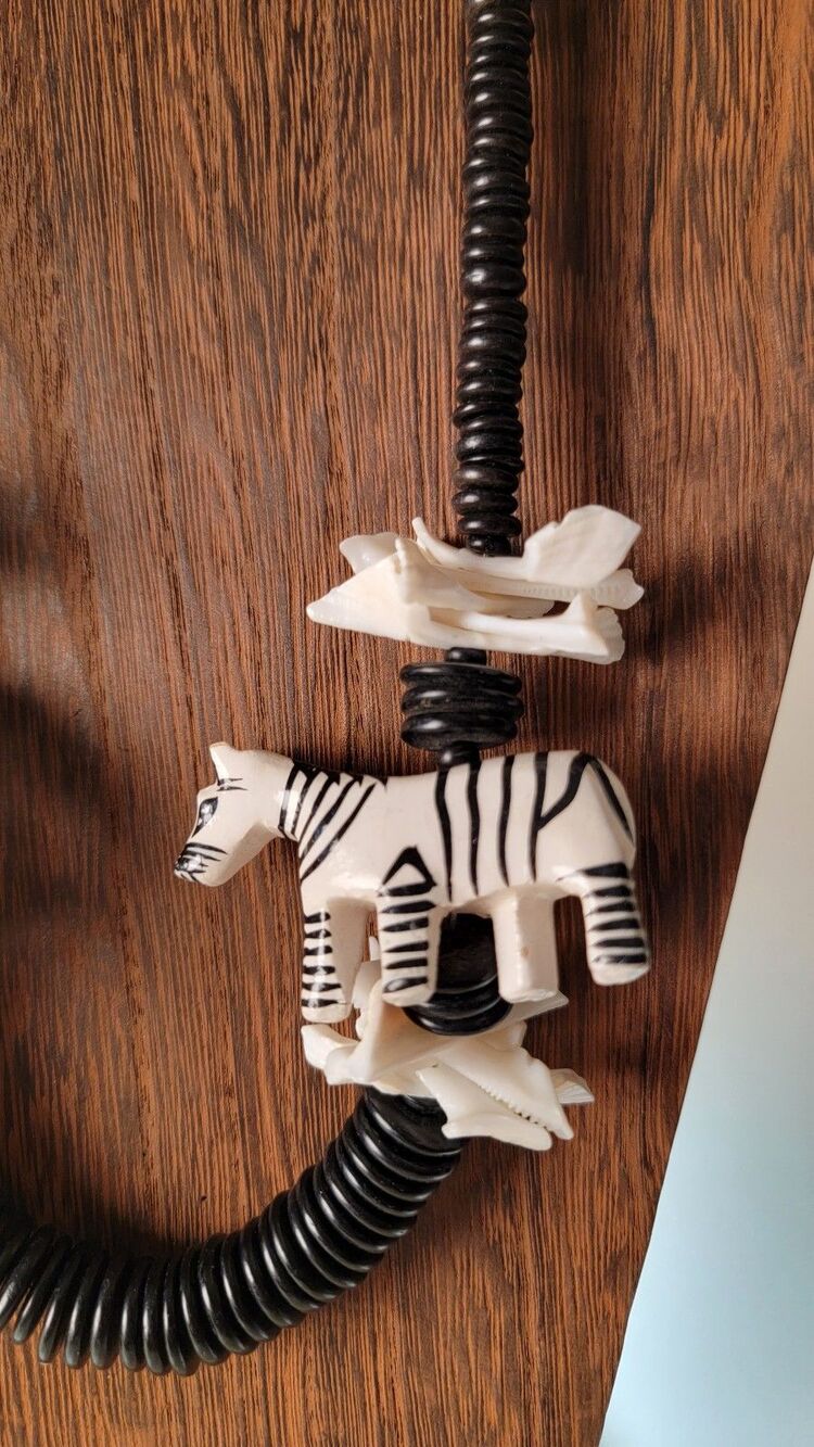Vintage Hand Carved African Zebra Necklace Black Wood Bead White Shell Tribal - Picture 2 of 4